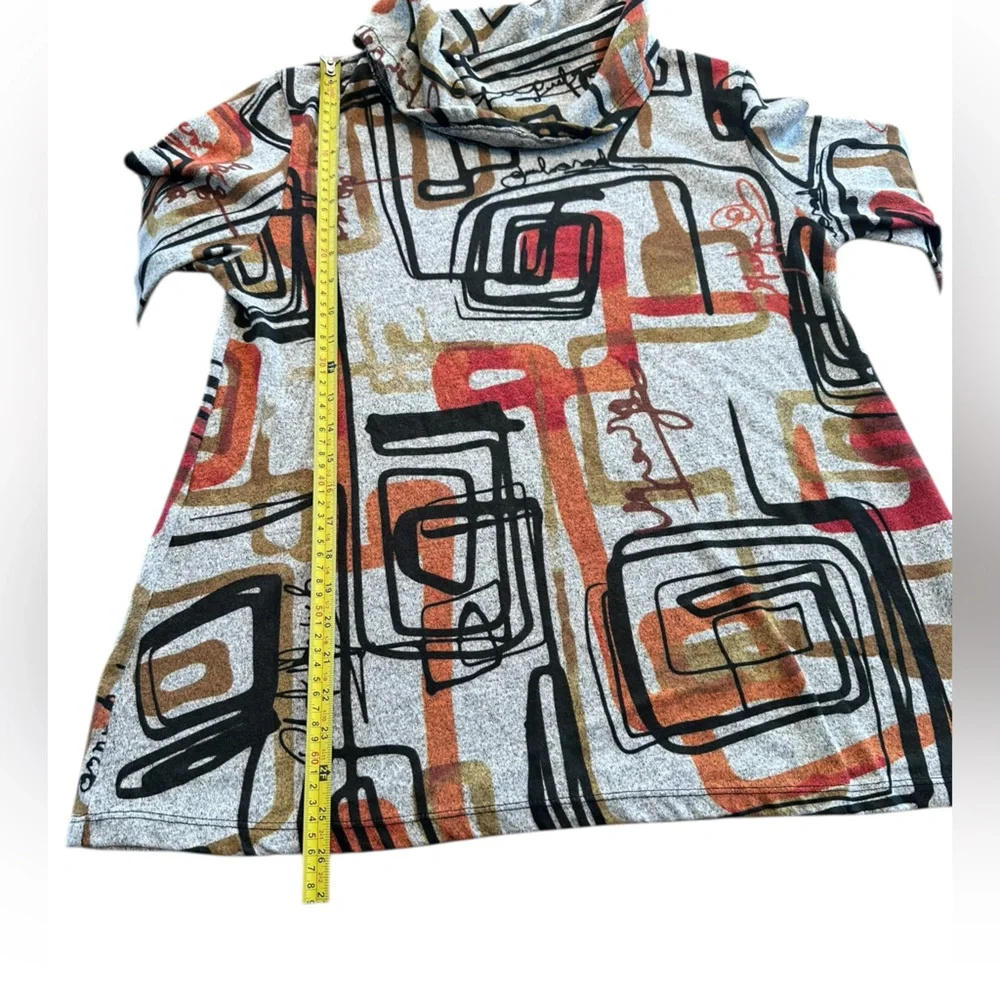 Jess & Jane Abstract Print Tunic Top Cowl Neck Sweater Medium Made USA Lagenlook